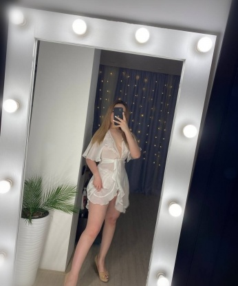 В Москве я предлагаю широкий спектр услуг - от классического секса до экзотического массажа. Я увлеченно и с удовольствием выполняю все твои фантазии. Мои отзывы говорят о моей профессиональности и невероятной привлекательности. Фото - это лишь небольшая часть моего очарования, которое ты сможешь оценить, когда встретишься со мной. Я буду рада сделать твое пребывание в Москве незабываемым и увлекательным! 💋 360, 29 лет